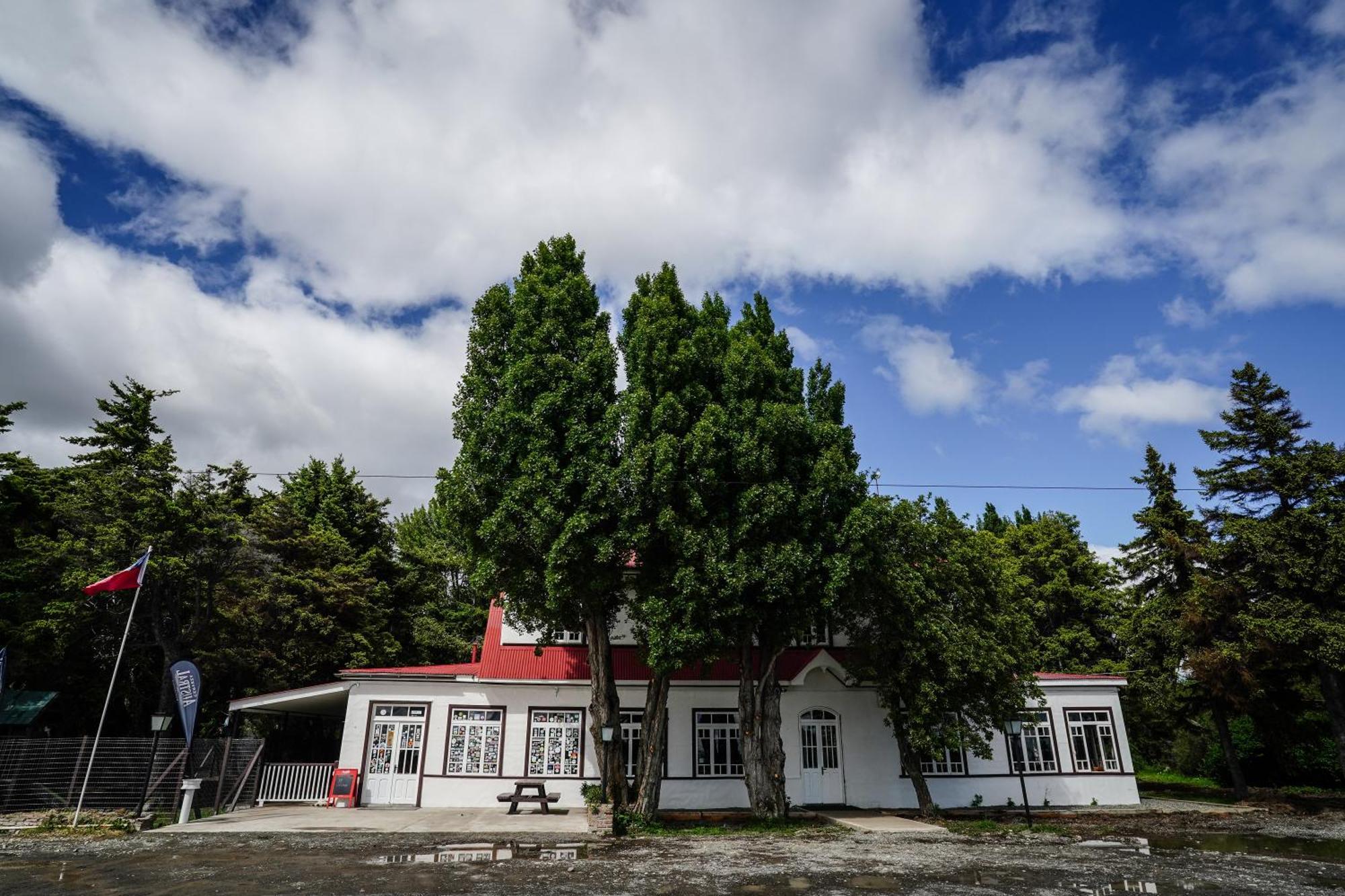 Hotel Rio Rubens Puerto Natales Exterior foto